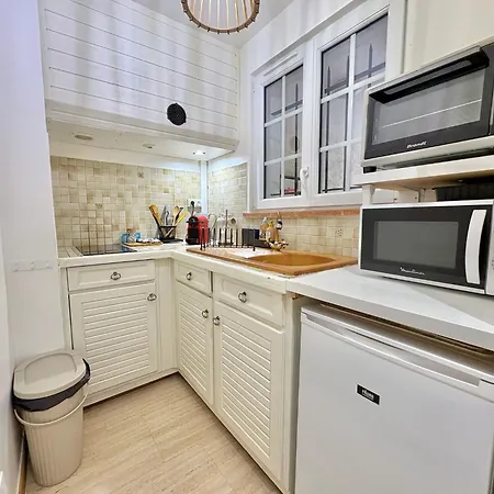 Апартаменты Bastidon, Front De Jardin Parking, Raphael *